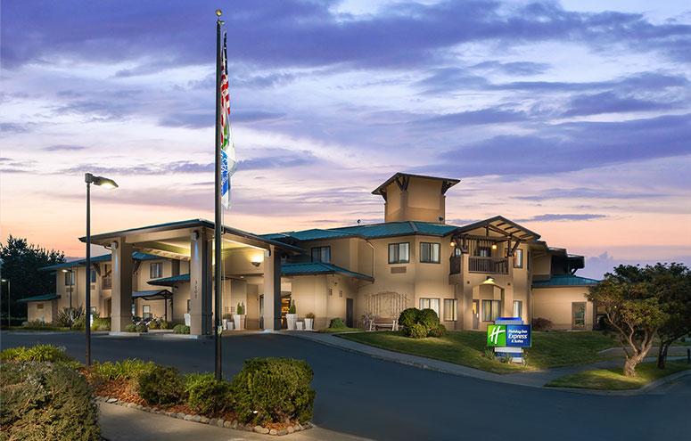 Closest Hotel to The Heights
